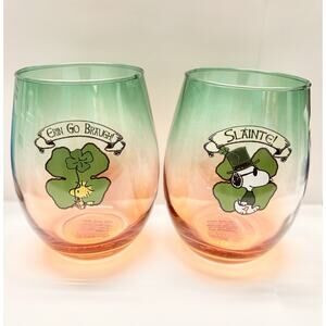 Peanuts Snoopy St. Patrick's Day Glasses Unused Holiday Celebrate Irish Drinks